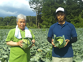 タスパス出荷組合（山梨） 小清水 元一さん、元彦さん