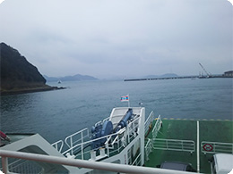 フェリーから見える上島1