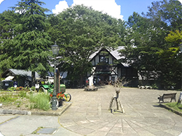 おすすめスポットその1 萌木の村
