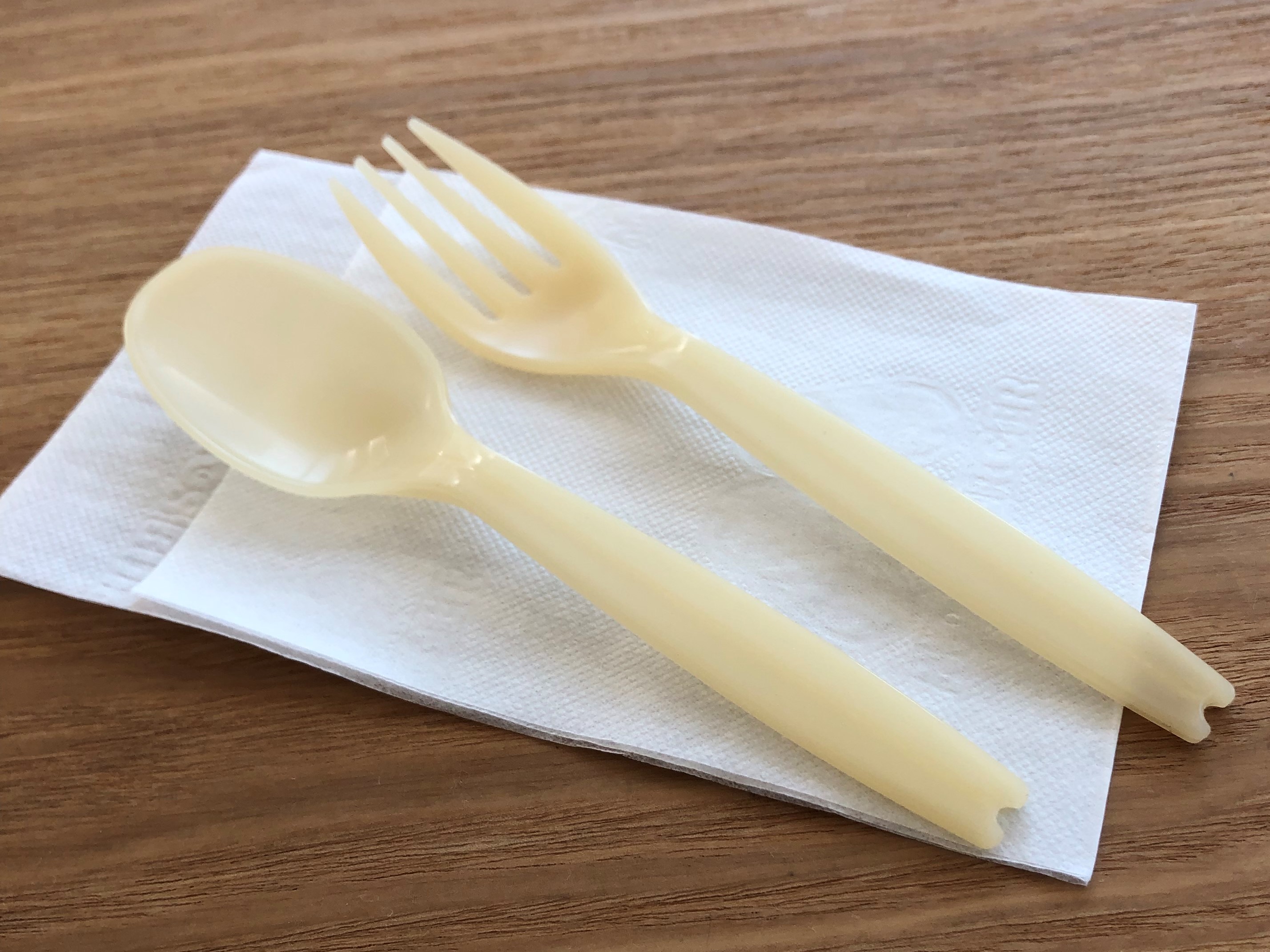 原料の一部にお米(非食用)を使用