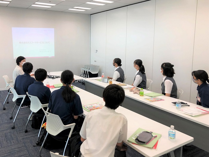 会議室での様子