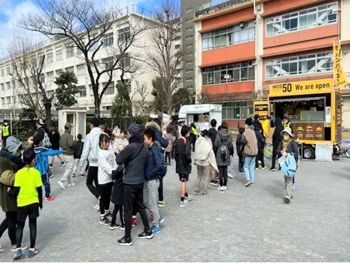 たくさんの参加者で賑わいました