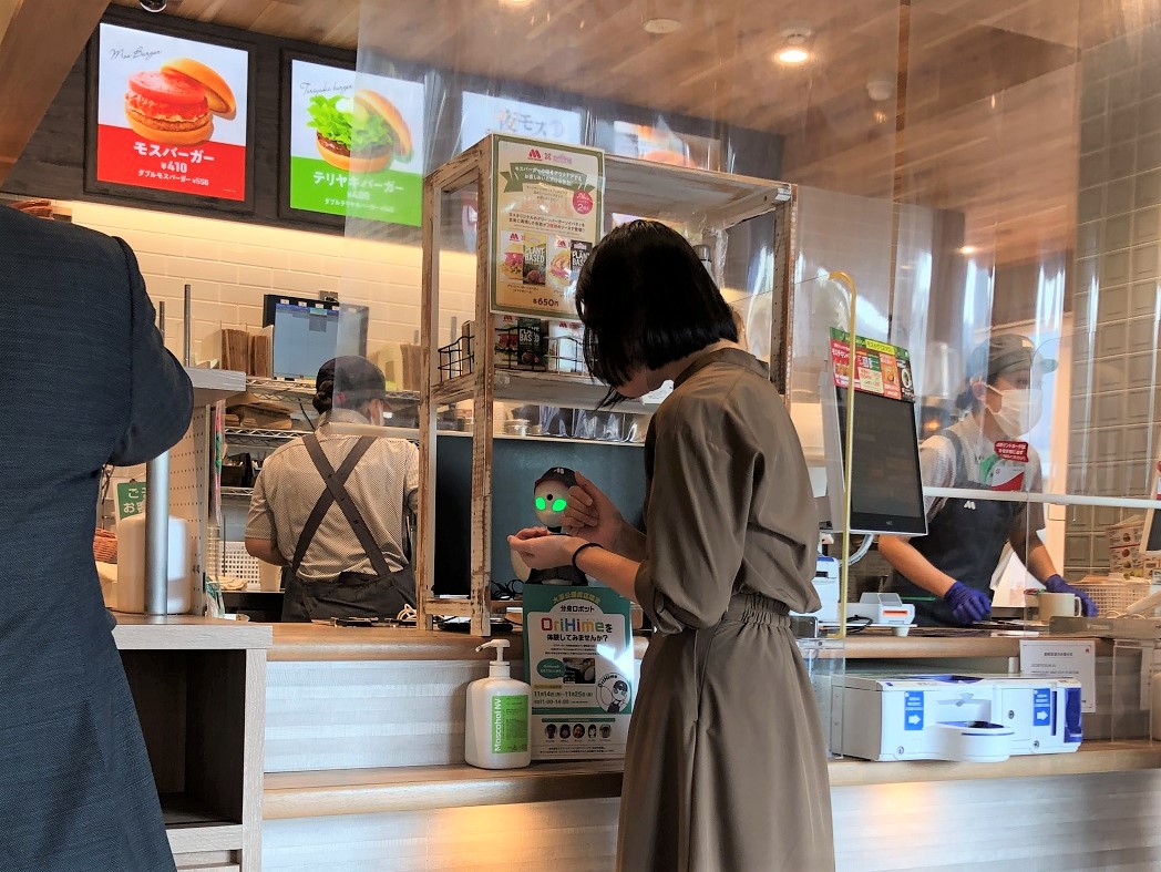 会話も弾んでいました(大濠公園前店)