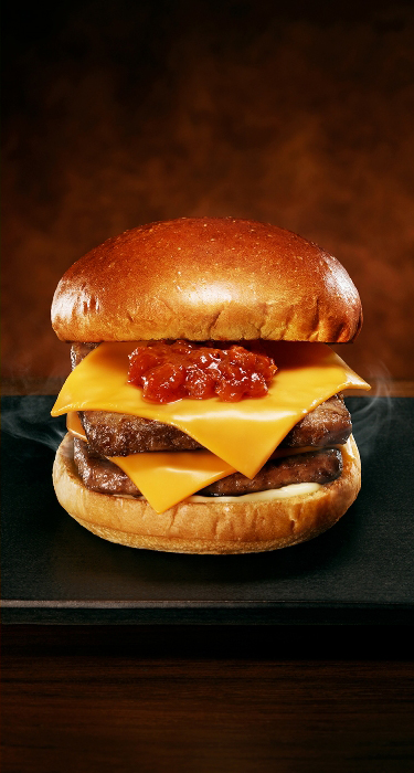 モスの匠味 黒毛和牛。数量限定モスの匠味 黒毛和牛のダブルチーズバーガープレミアムソース使用